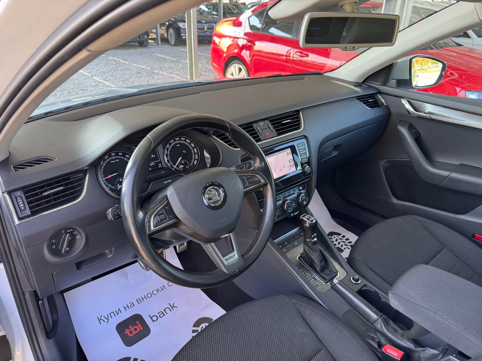 Skoda Octavia Scout 2.0TDI DSG 184кс* 4х4 * ПЕРФЕКТЕН*  - изображение 9