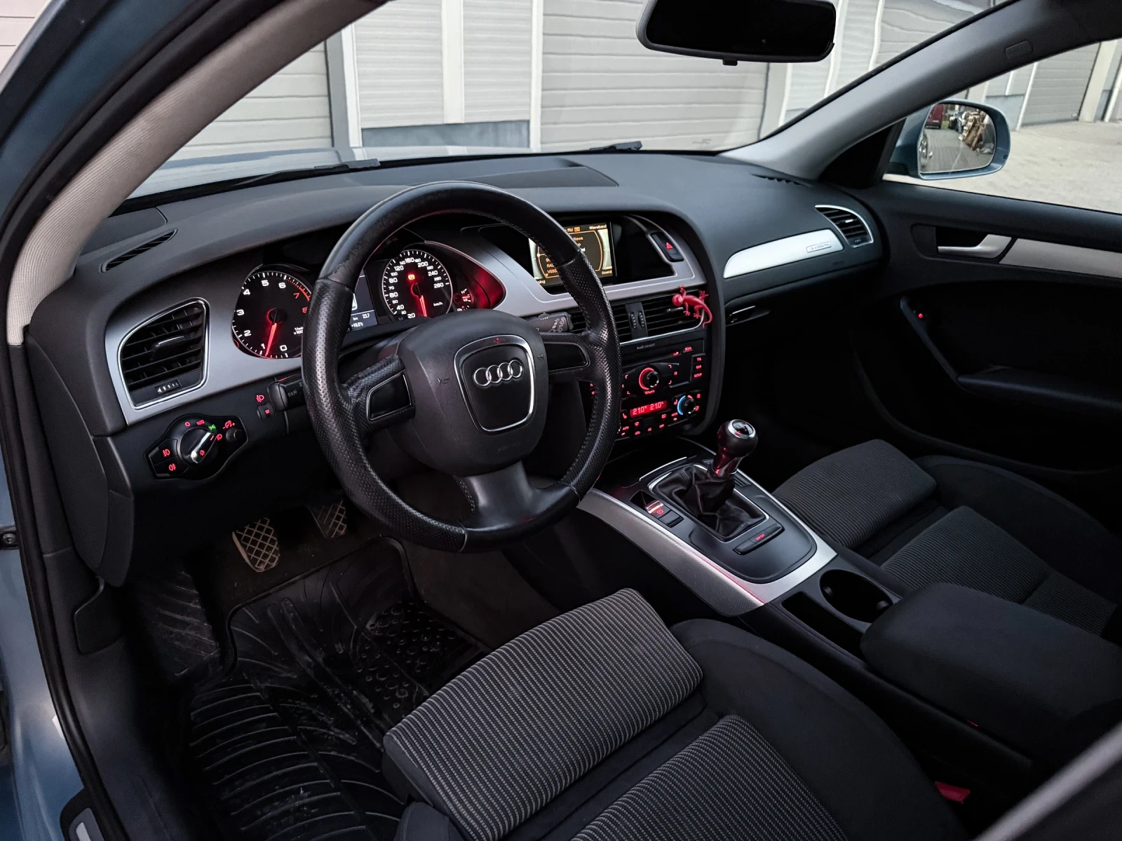 Audi A4 2.0* QUATTRO*  | Mobile.bg   7