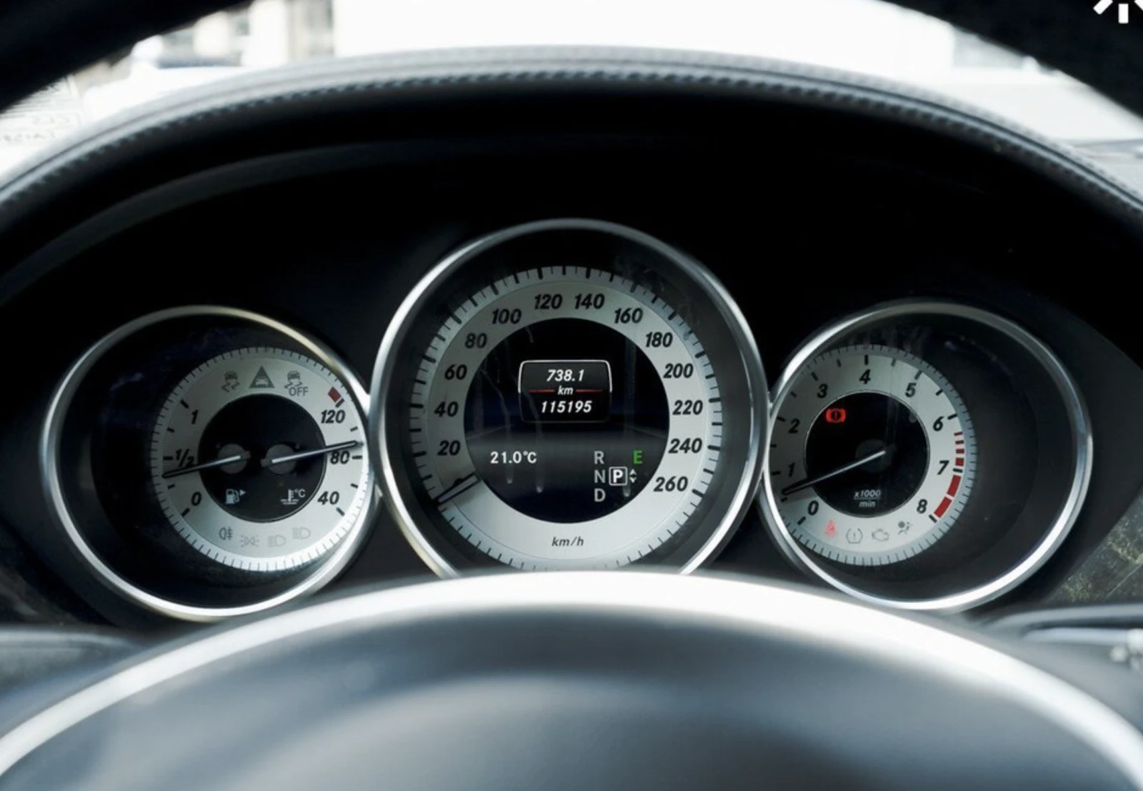 Mercedes-Benz CLS 400 4matic ;Sunroof ;Harman Kardon; 360 Cam - изображение 9