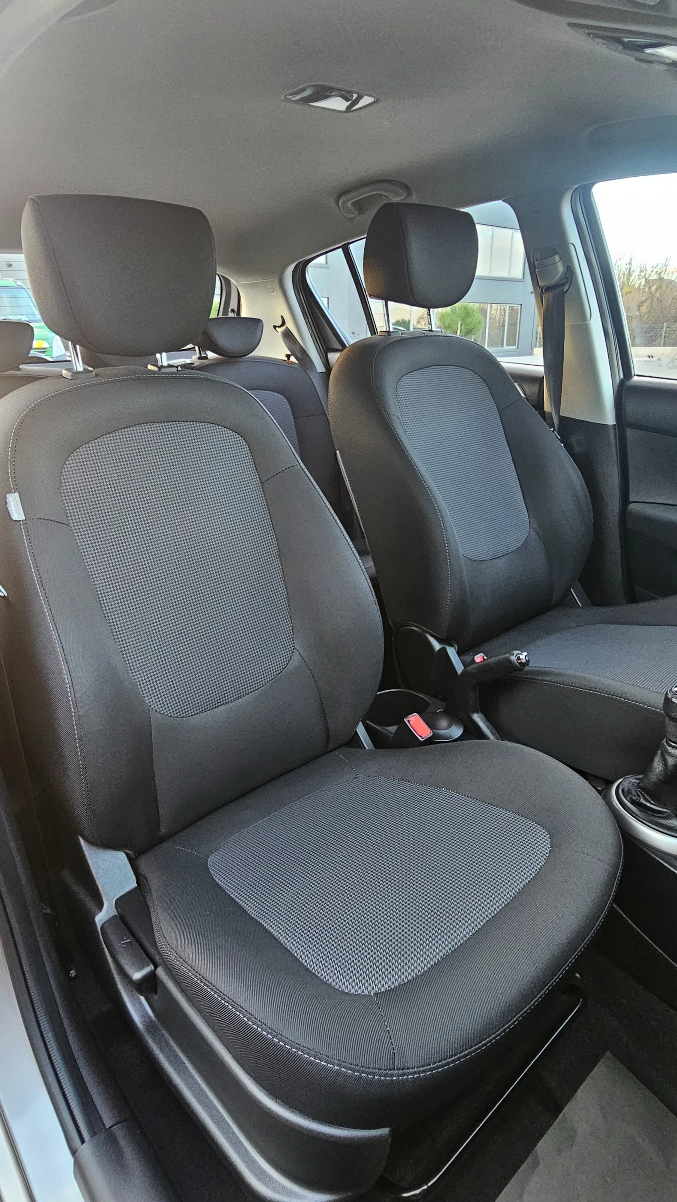 Hyundai I20 Germany* Klima* 1.2 Benzin 86ps* Euro 5* 94 000km. | Mobile.bg   13