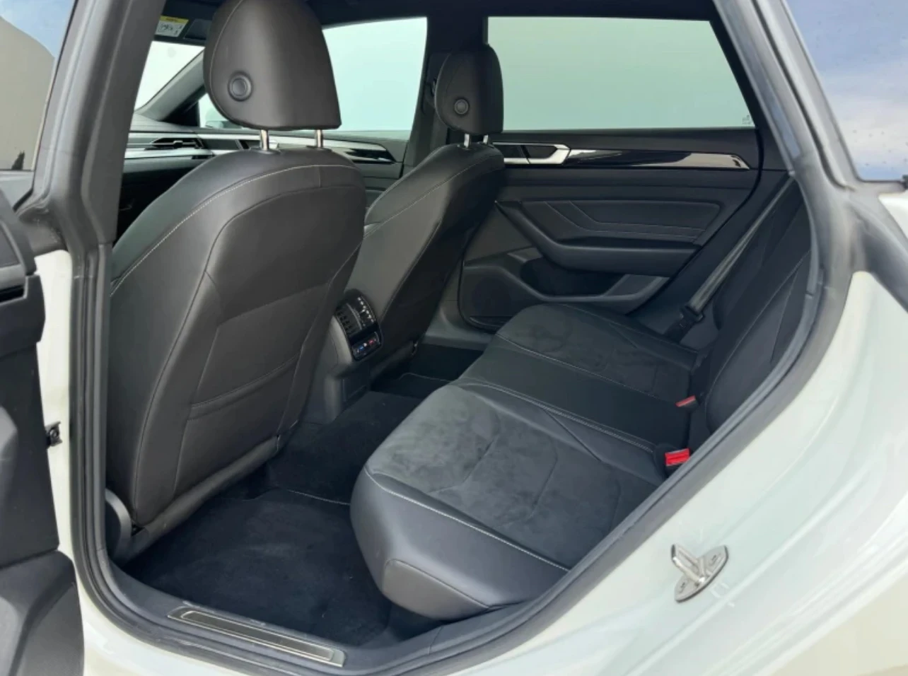 VW Arteon SB R-Line 2.0 TDI SCR DSG | Mobile.bg   13