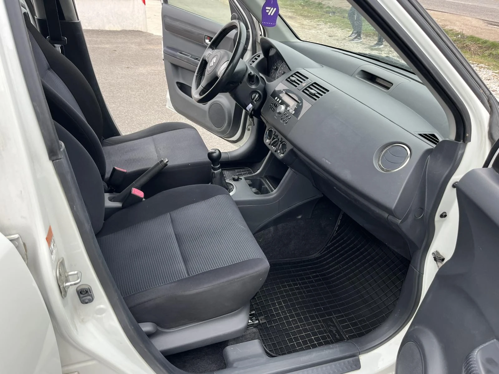 Suzuki Swift 1.3I 90�� 4�4 EURO 4 K������� | Mobile.bg � ����������� 11