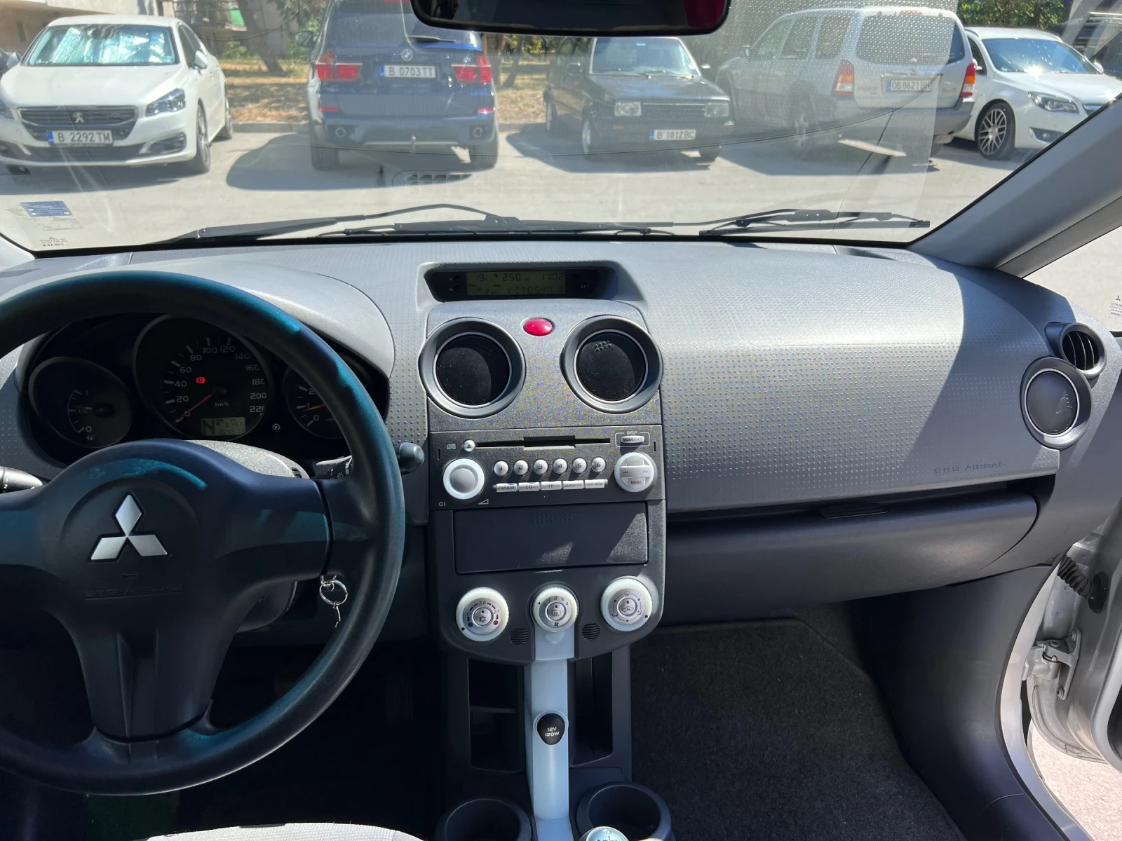 Mitsubishi Colt  - изображение 6