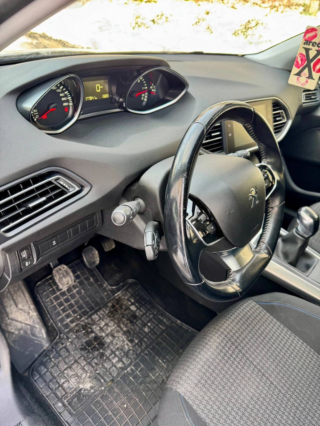 Peugeot 308 1.6 HDI 100к.с. STYLE 2018 - изображение 9