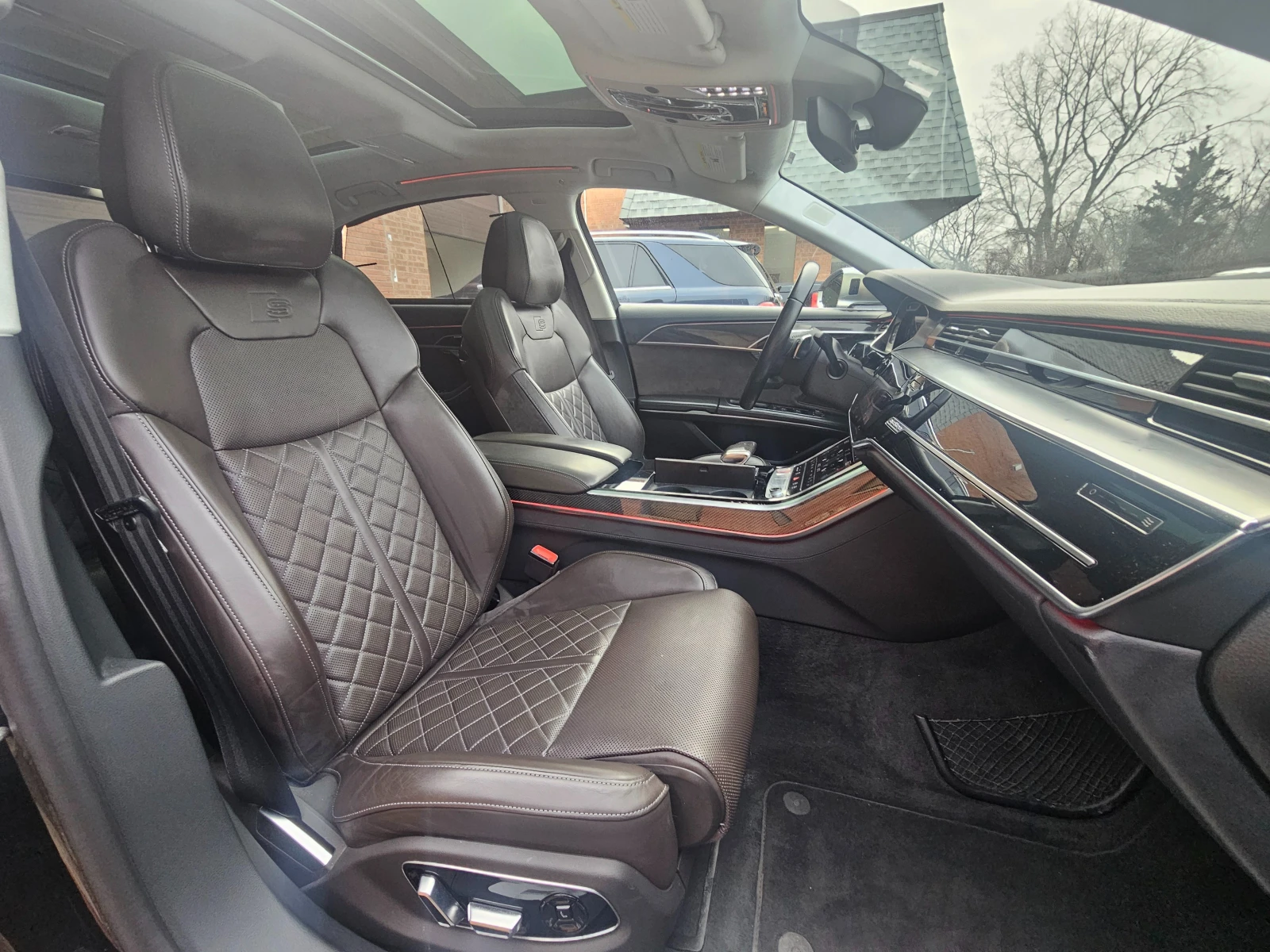 Audi S8, снимка 16 - Автомобили и джипове - 53738835