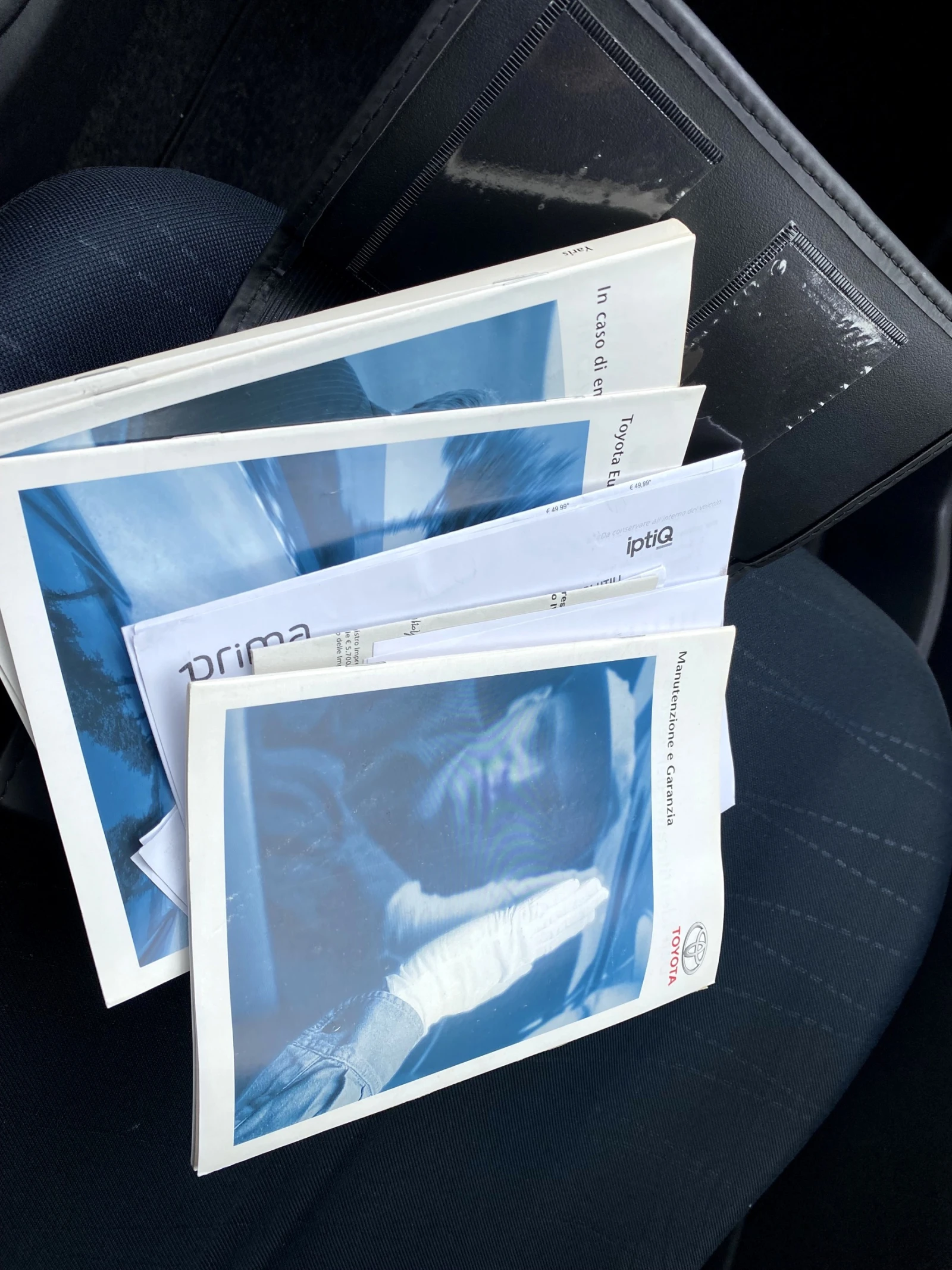 Toyota Yaris Бонбон внос Италия 115х.км!!!, снимка 13 - Автомобили и джипове - 54038499