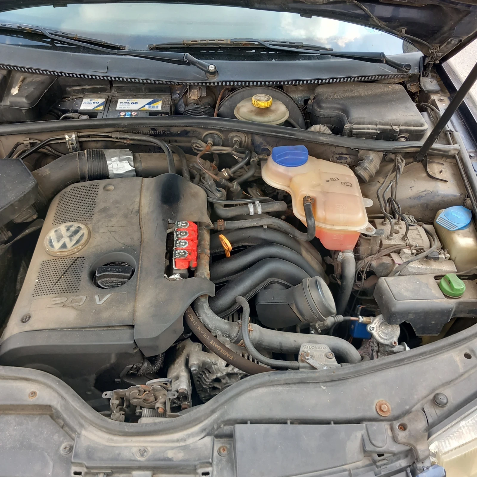 VW Passat B5 gaz, benzin 1.8, снимка 9 - Автомобили и джипове - 54258803