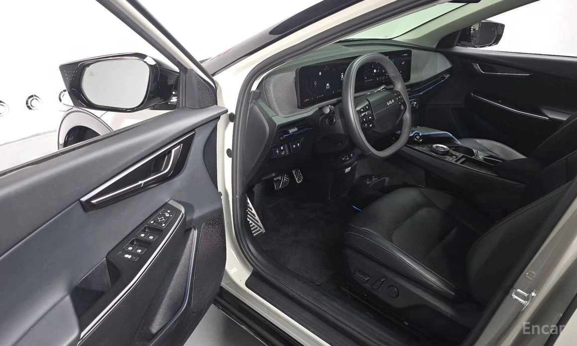 Kia EV6 AIR* LONG RANGE* 4WD* ����* �������* ���������* 36 | Mobile.bg � ����������� 7