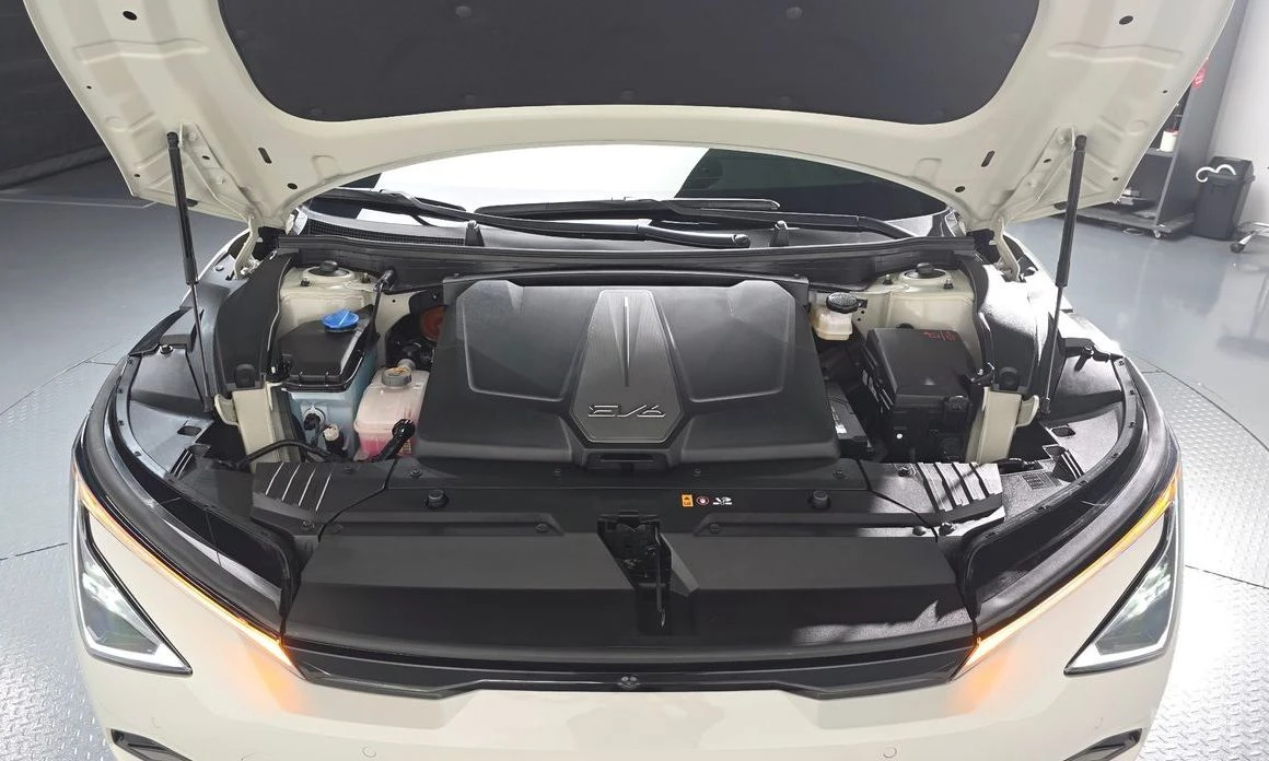 Kia EV6 AIR* LONG RANGE* 4WD* ����* �������* ���������* 36 | Mobile.bg � ����������� 6