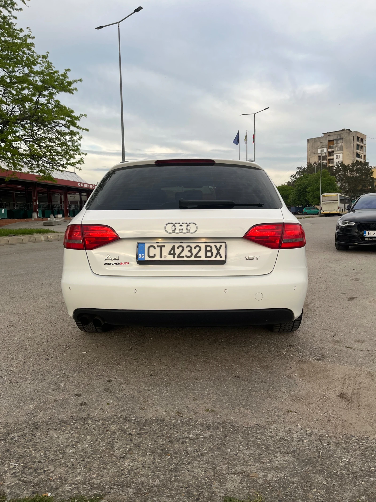 Audi A4, снимка 5 - Автомобили и джипове - 54457715