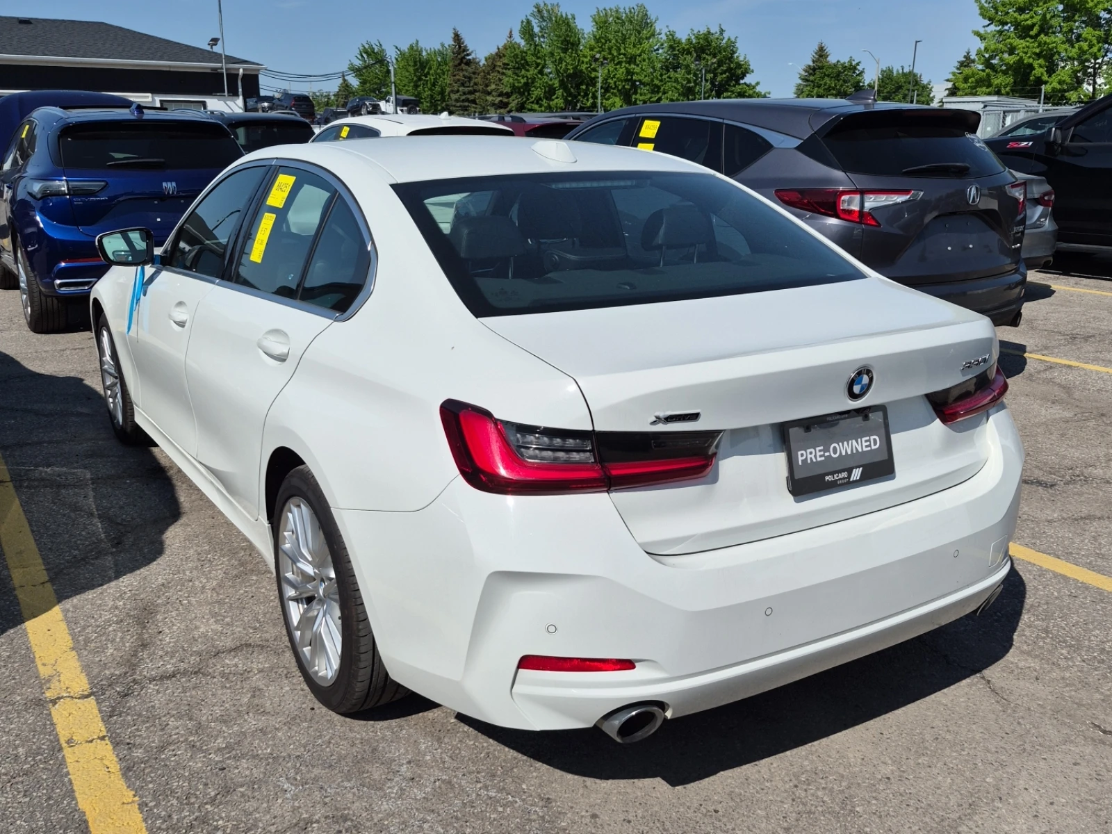 BMW 330 CARFAX * АВТО КРЕДИТ * ПРОГНОЗНА ЦЕНА ДО БГ * , снимка 4 - Автомобили и джипове - 54692360
