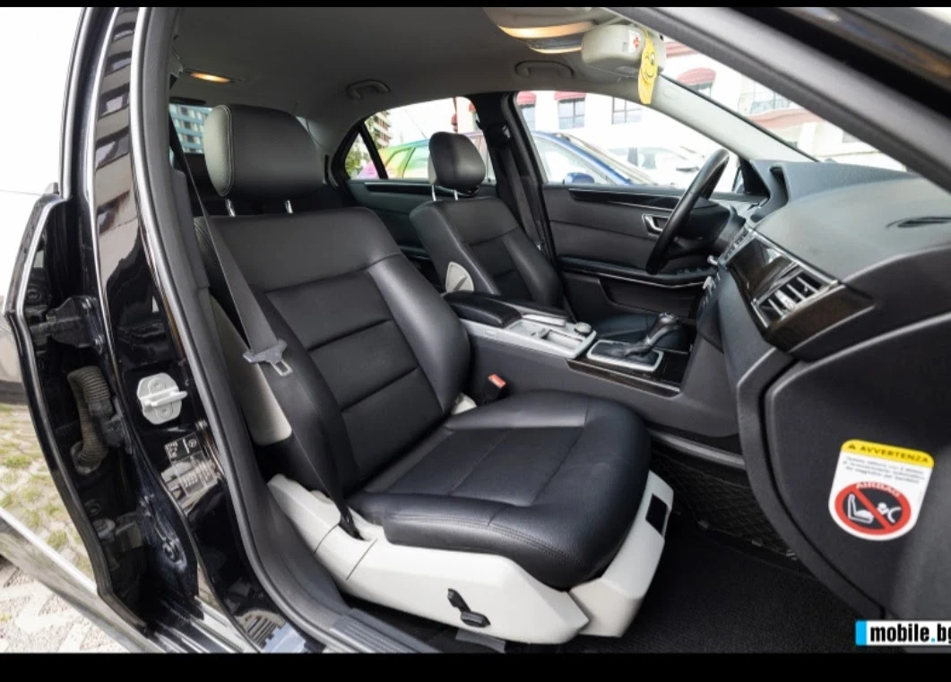 Mercedes-Benz E 220, снимка 11 - Автомобили и джипове - 55129749