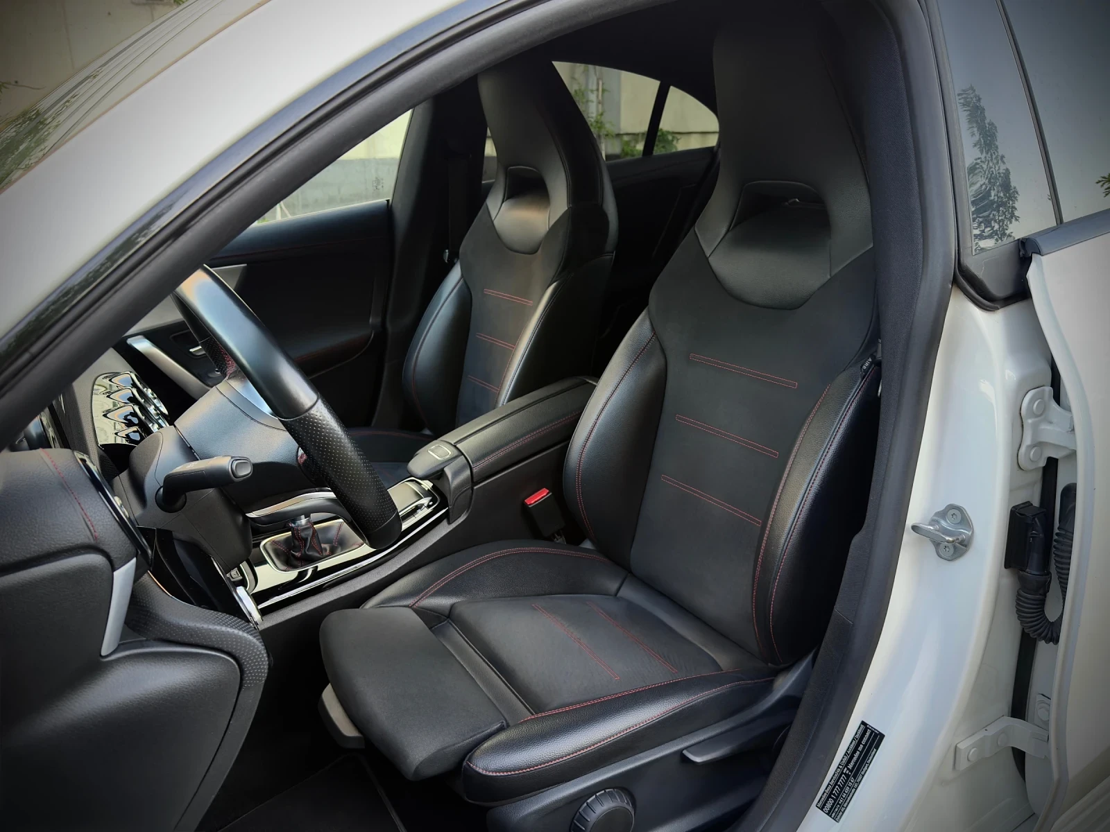Mercedes-Benz CLA 180 //AMG//Line//Swiss//, снимка 9 - Автомобили и джипове - 55468873
