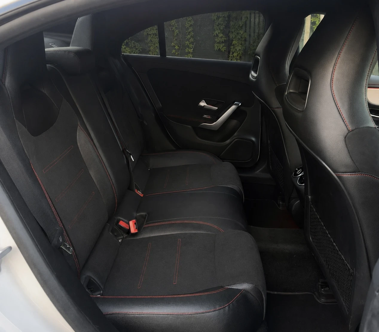Mercedes-Benz CLA 180 //AMG//Line//Swiss//, снимка 11 - Автомобили и джипове - 55468873