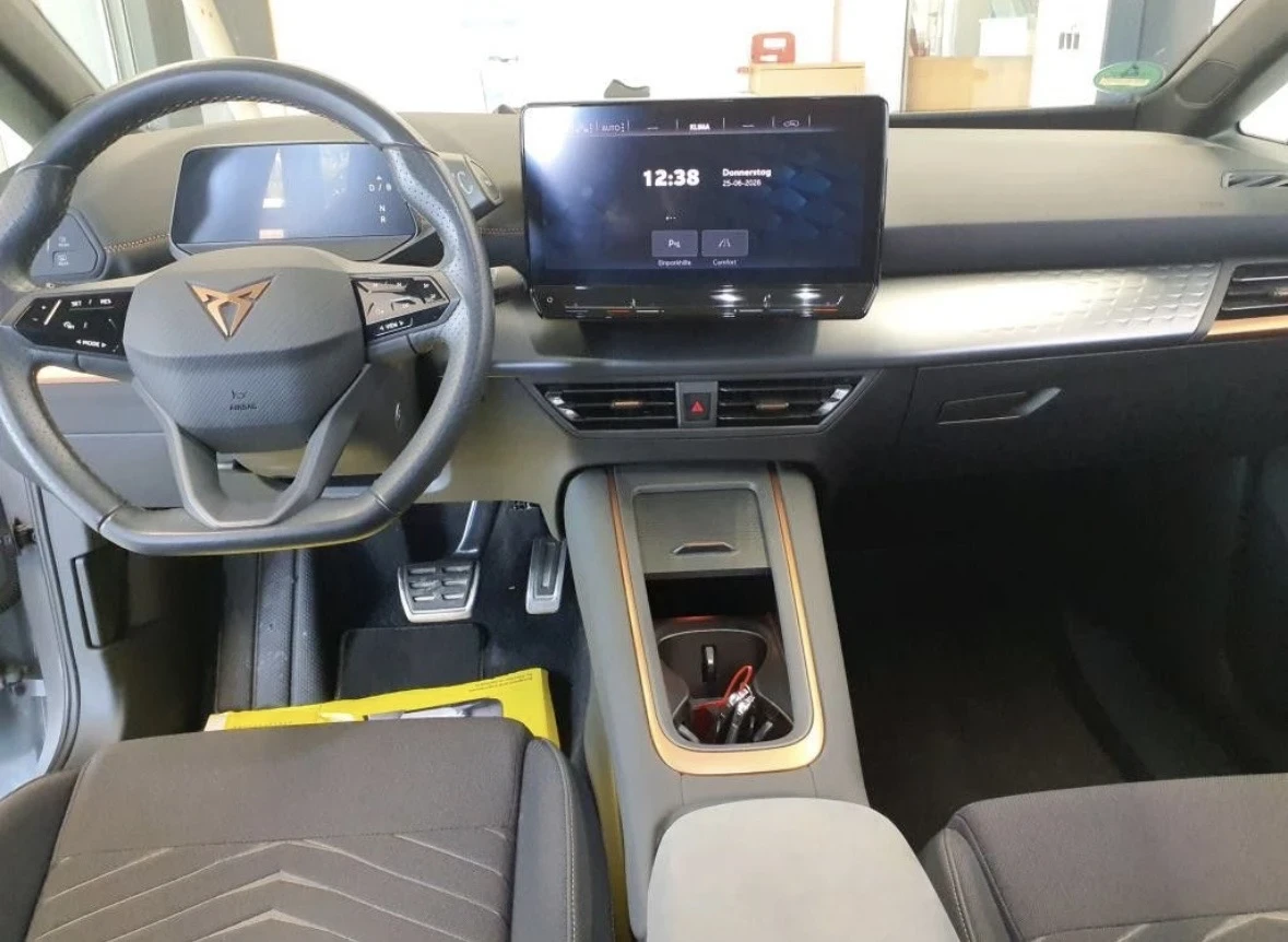 Cupra Born CCS/PDC+ 360Cam/ACC /62kWh, снимка 5 - Автомобили и джипове - 55823227
