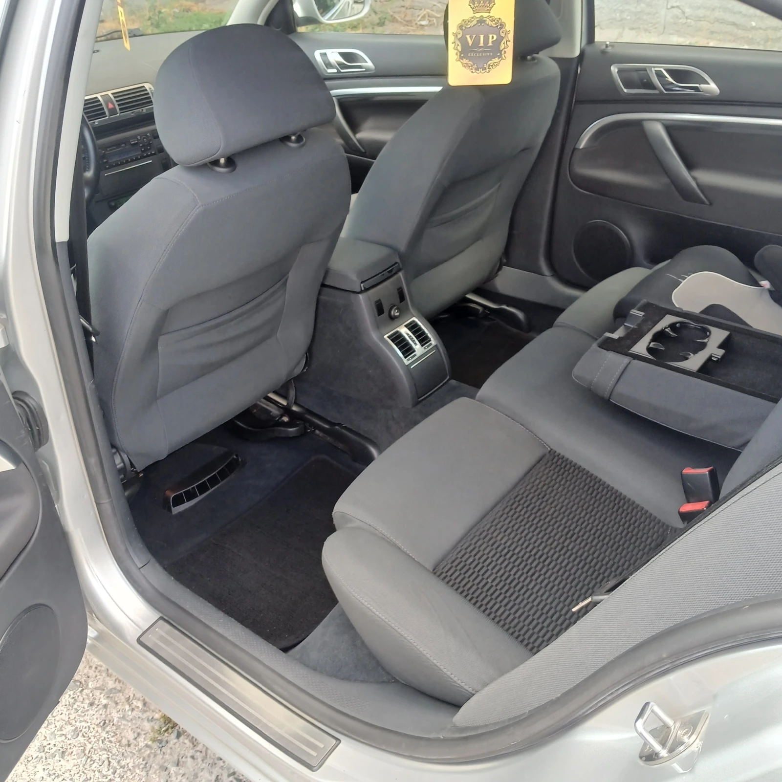 Skoda Superb 6 СКОРОСТИ , снимка 17 - Автомобили и джипове - 56066767