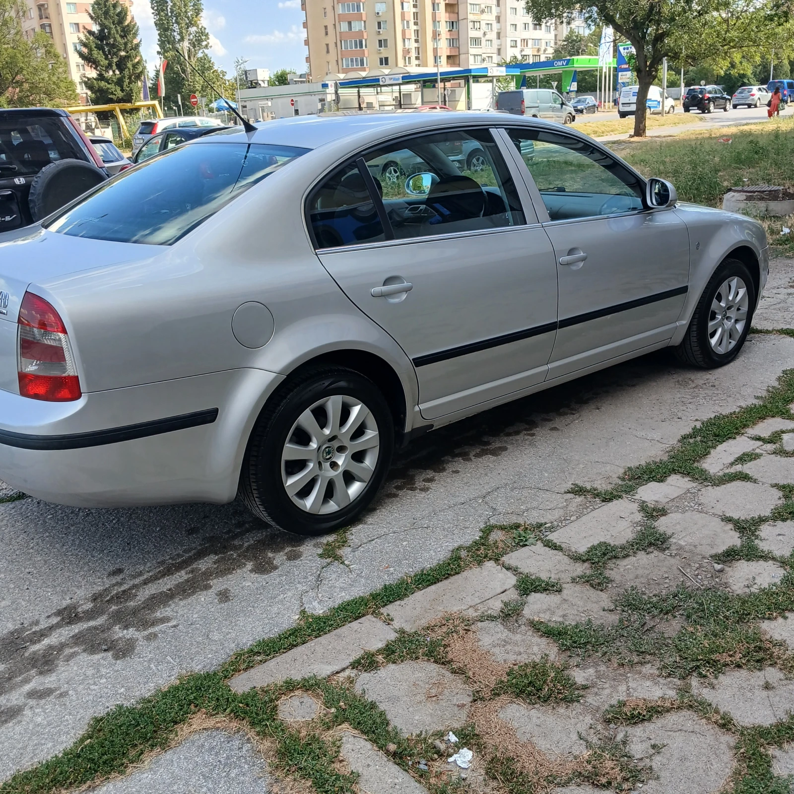 Skoda Superb 6 СКОРОСТИ , снимка 5 - Автомобили и джипове - 56066767