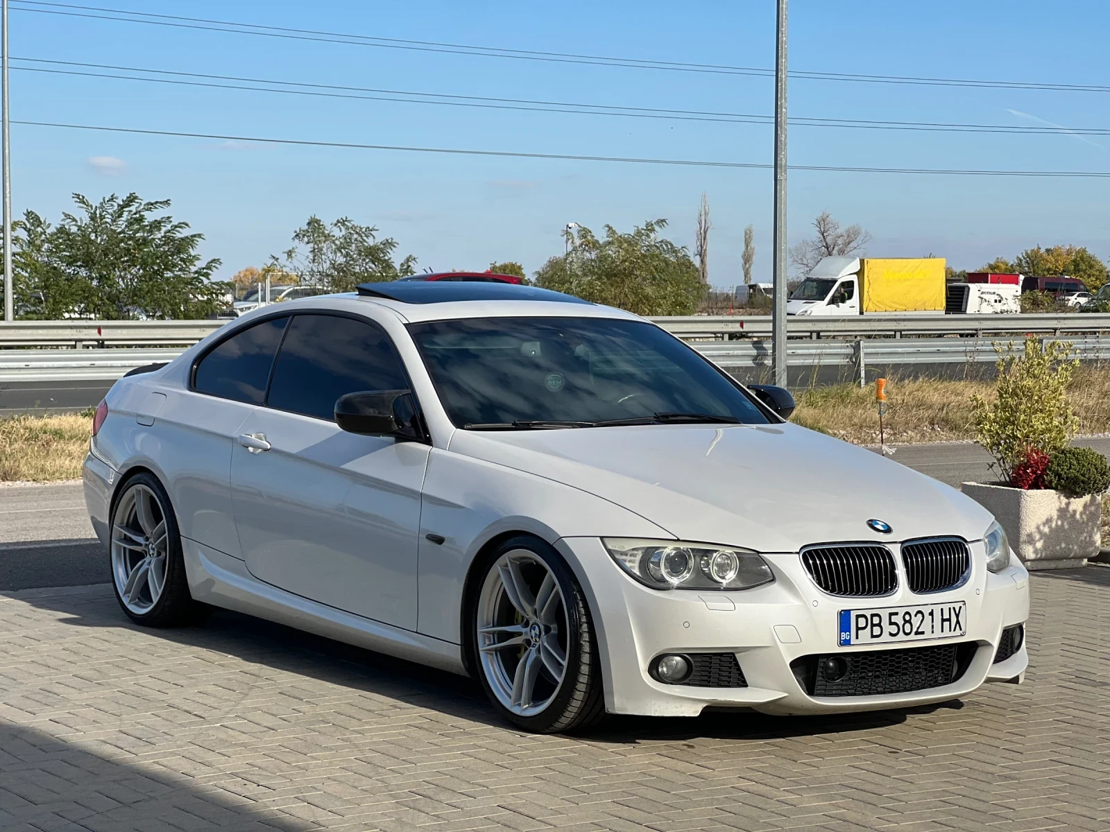 BMW 330 E92