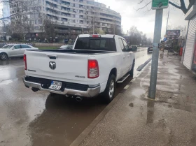     Dodge RAM 1500 5.7 HEMI