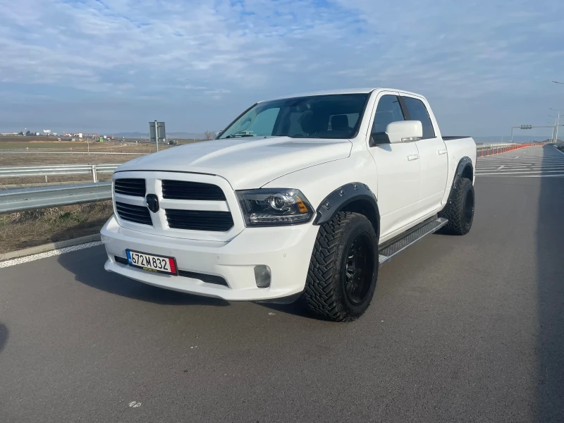 Dodge RAM 1500 Sport 5.7 HEMI, снимка 1 - Автомобили и джипове - 48198167