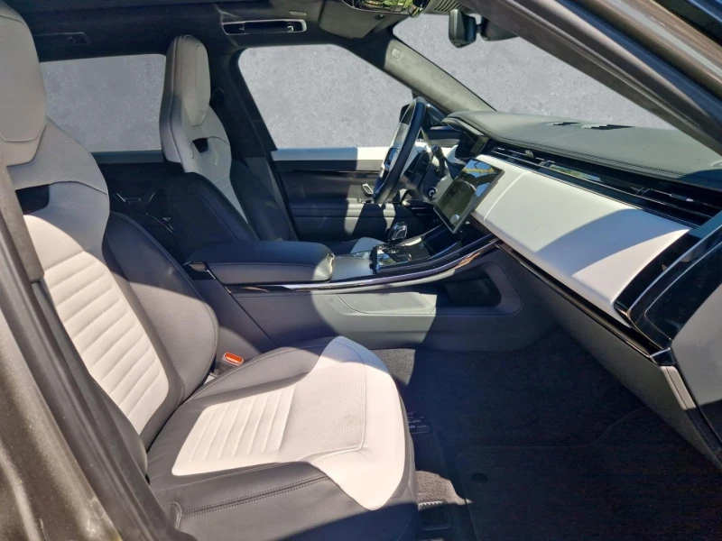 Land Rover Range Rover Sport P635 SV EDITION ONE/MERIDIAN/PANO/HEAD UP/360, снимка 8 - Автомобили и джипове - 52734926