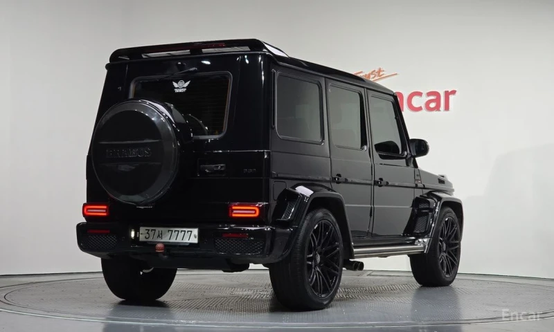 Mercedes-Benz G 63 AMG, снимка 2 - Автомобили и джипове - 53001368