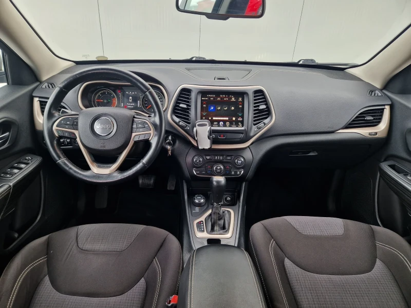 Jeep Cherokee 2.2D 185kc Longitude, снимка 10 - Автомобили и джипове - 53052649