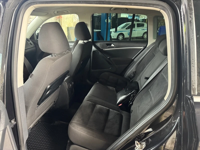 VW Tiguan Suv, снимка 8 - Автомобили и джипове - 53291643