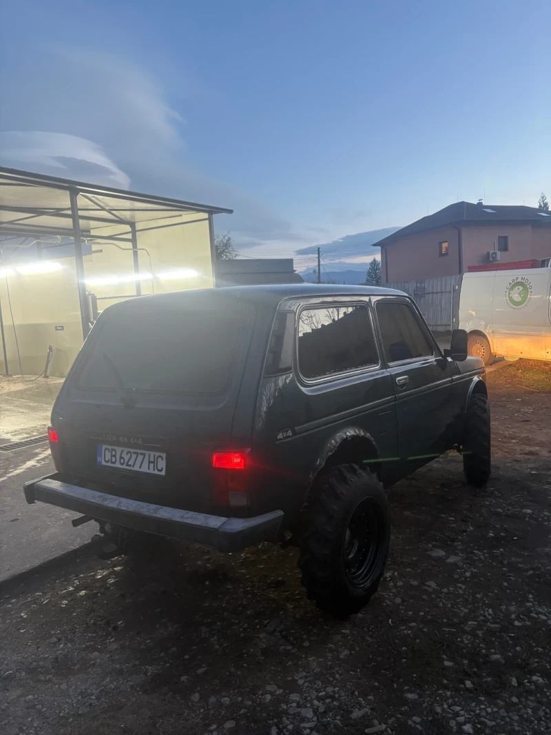 Lada Niva, снимка 7 - Автомобили и джипове - 53298890