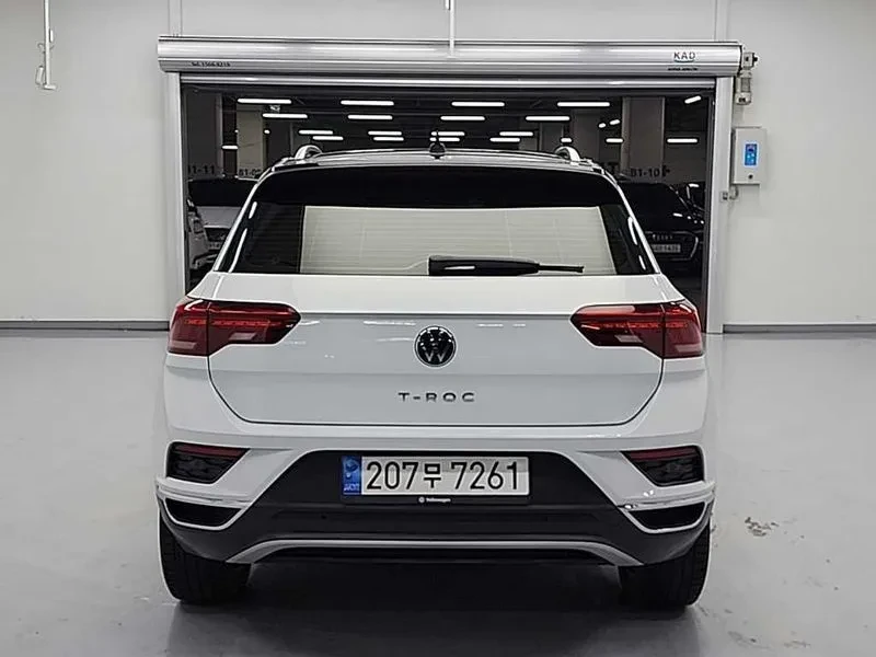 VW T-Roc 2.0 Tdi Prestig, снимка 2 - Автомобили и джипове - 54790540