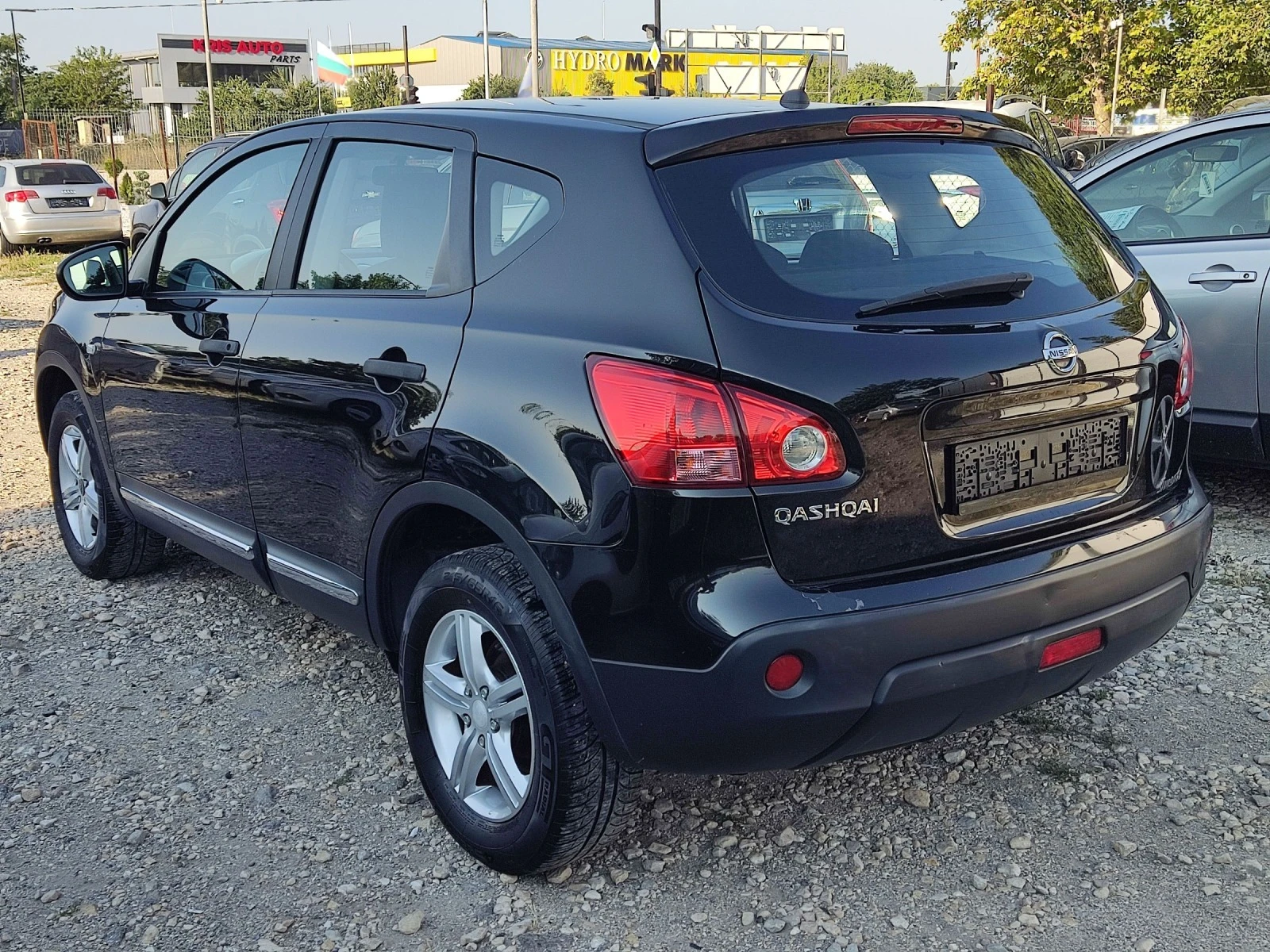 Nissan Qashqai 1.6i - изображение 2