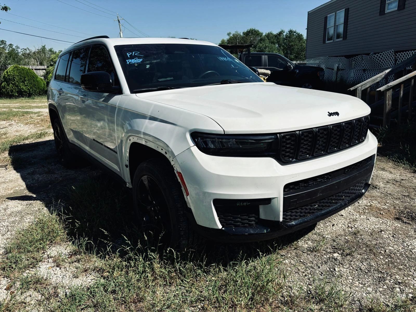 Jeep Grand cherokee  L Altitude - изображение 2