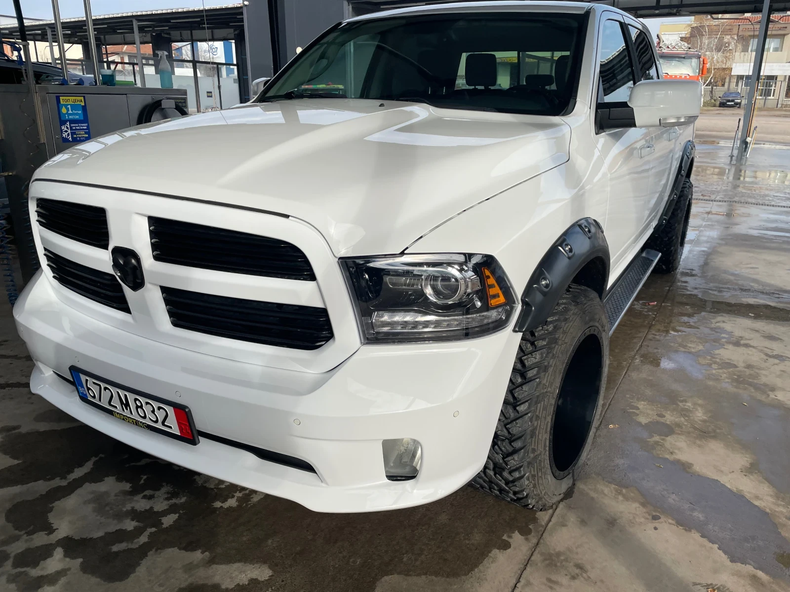 Dodge RAM 1500 Sport 5.7 HEMI - изображение 8