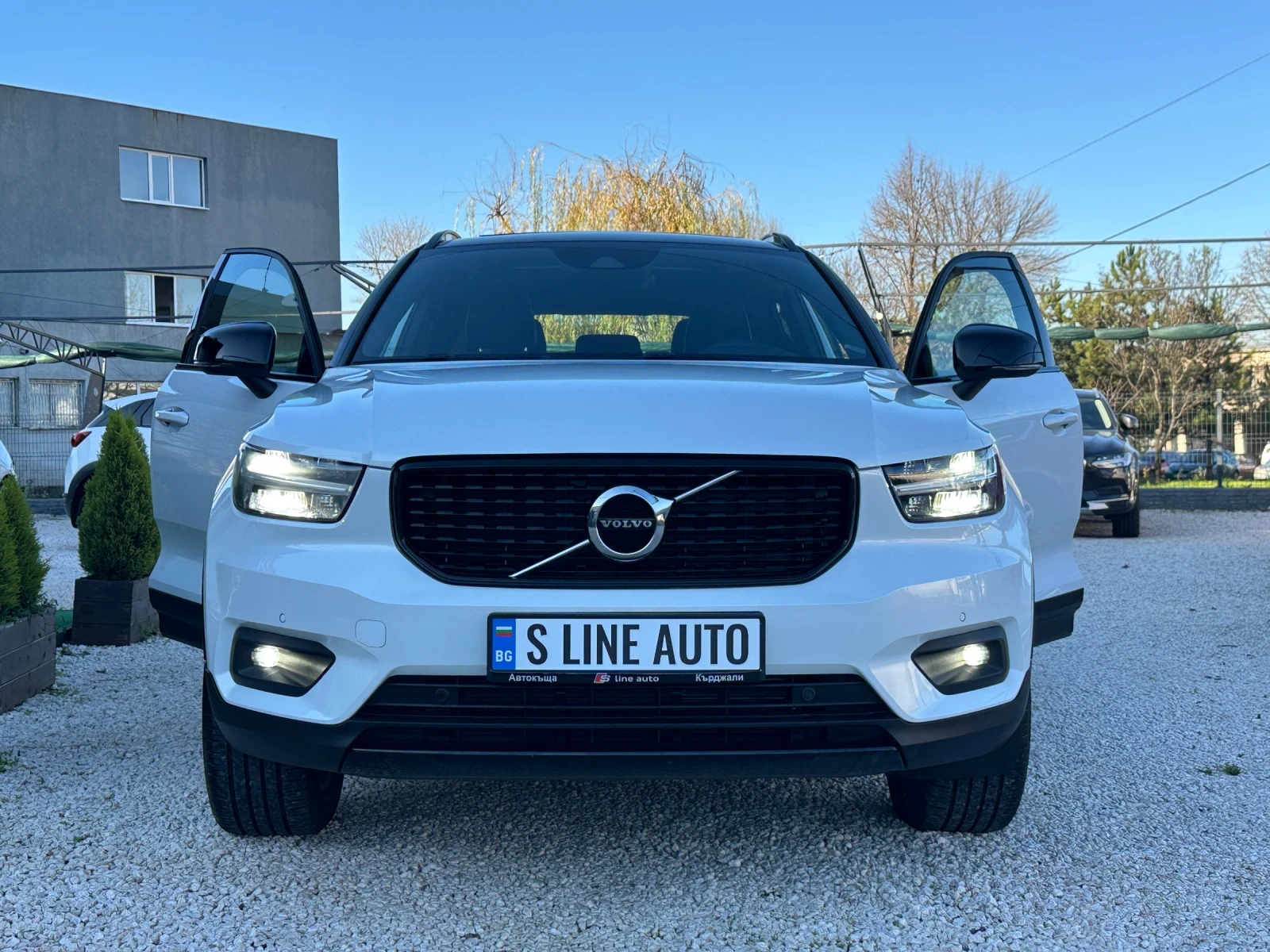 Volvo XC40 R-Design* Harman Kardon* * * Full Le | Mobile.bg   3