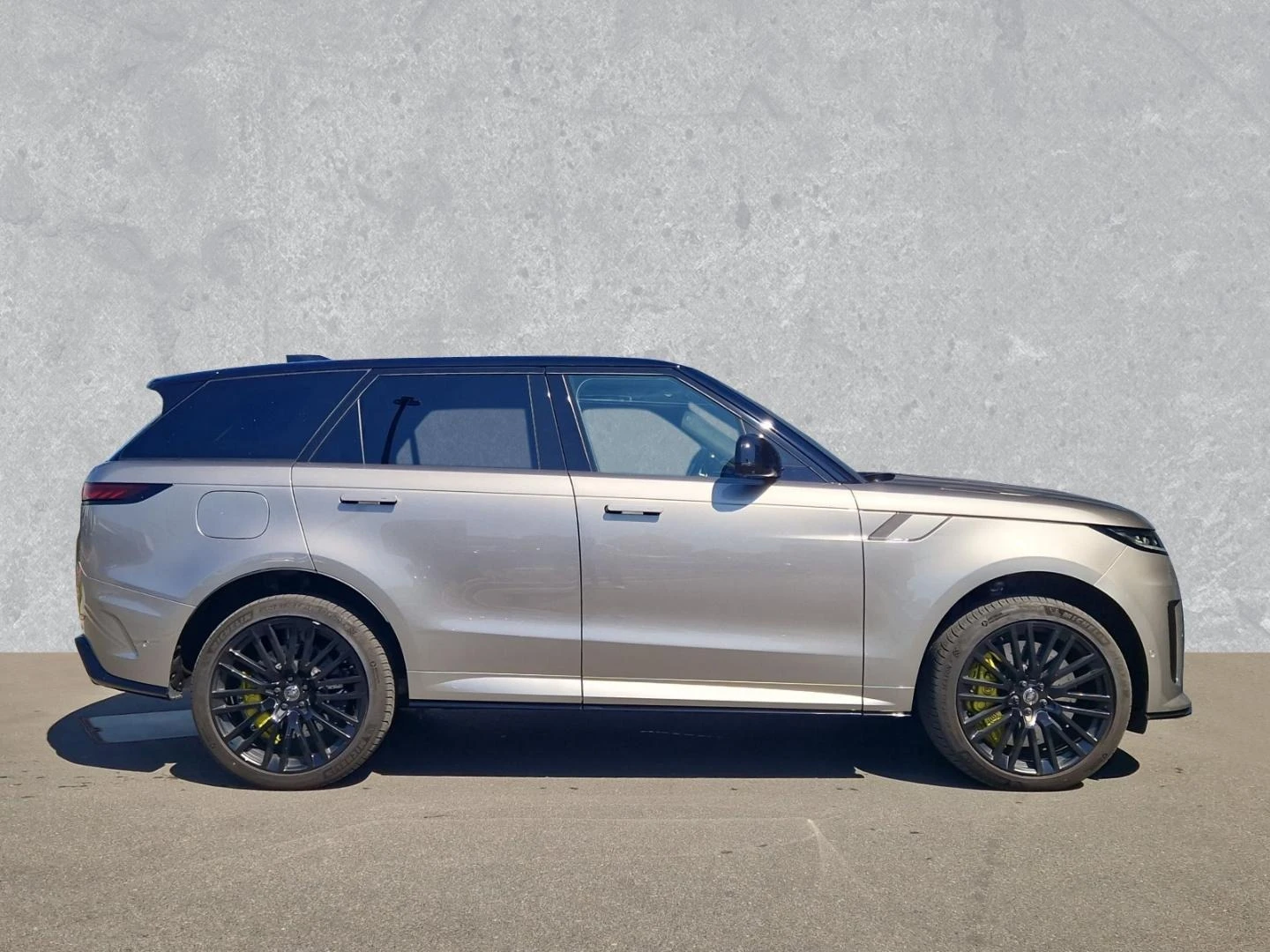 Land Rover Range Rover Sport P635 SV EDITION ONE/MERIDIAN/PANO/HEAD UP/360 - изображение 3