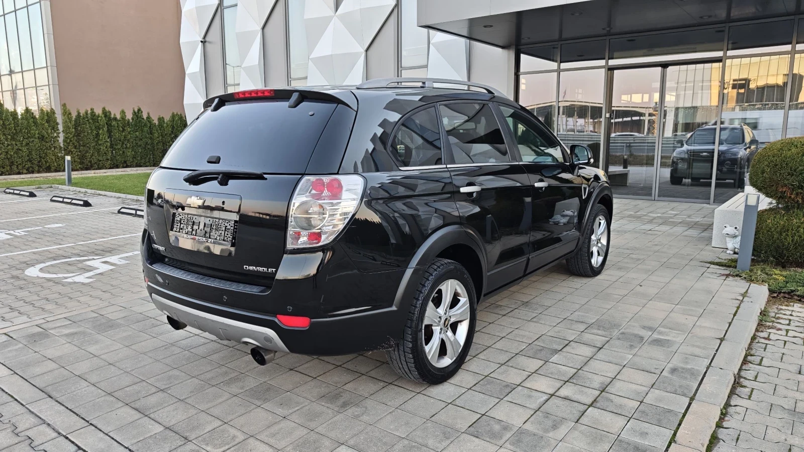 Chevrolet Captiva 2.0d 150kc.4x4 6+ 1 - изображение 4