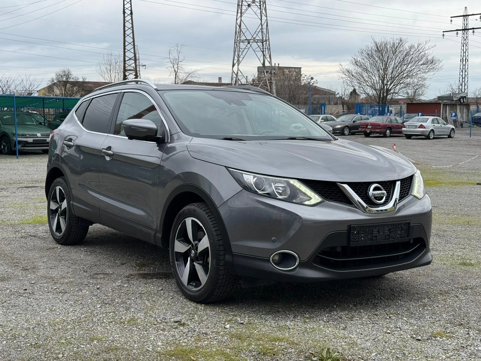 Nissan Qashqai 1, 5dCi ПАНОРАМА KEYLESS  НАВИ КАМЕРА 360'' - изображение 3