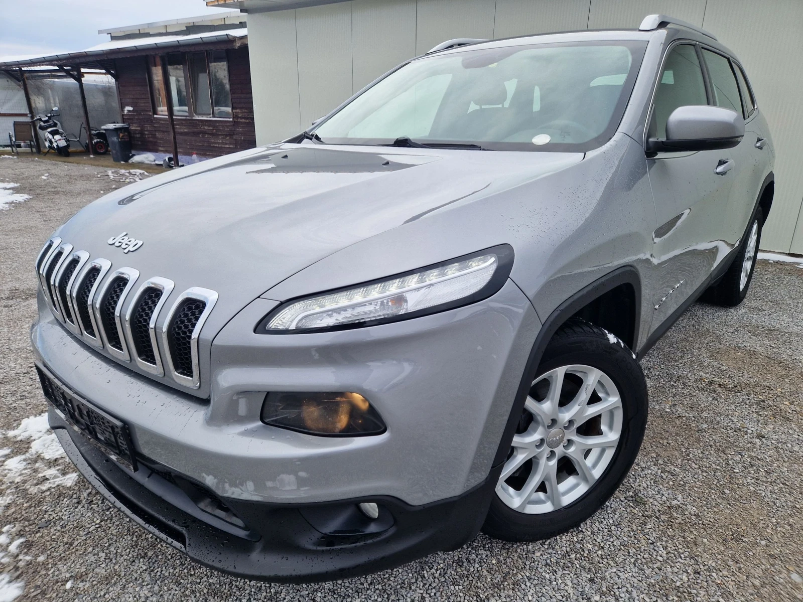 Jeep Cherokee 2.2D 185kc Longitude | Mobile.bg � ����������� 1