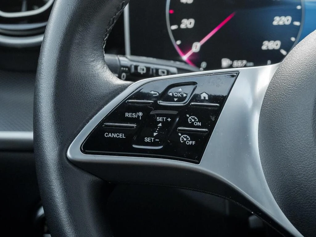 Mercedes-Benz GLC 300 FACE * BURMESTER* 4MATIC* Пано* Цена до БГ - изображение 9