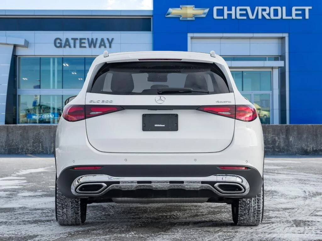 Mercedes-Benz GLC 300 FACE * BURMESTER* 4MATIC* Пано* Цена до БГ - изображение 4