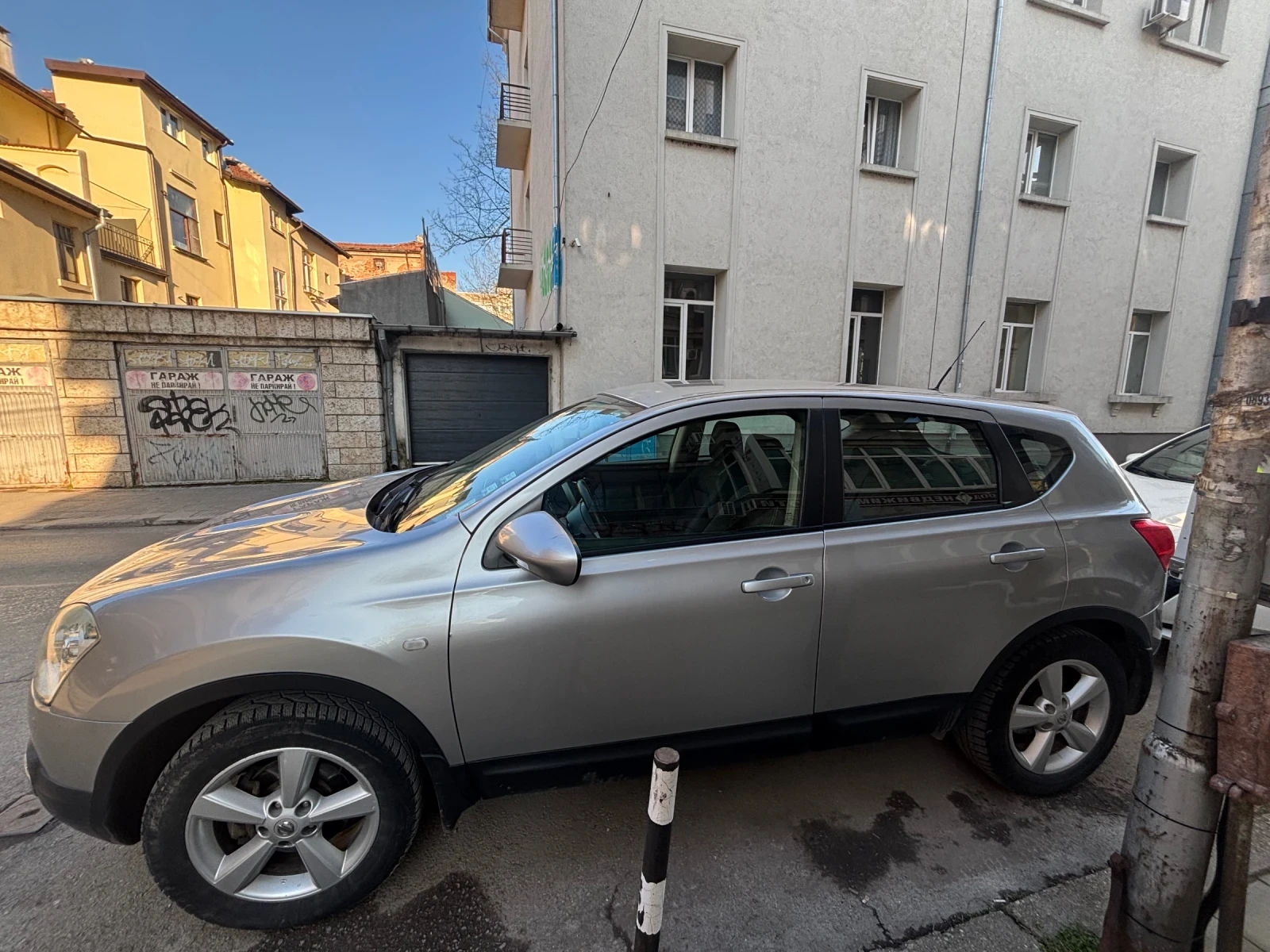 Nissan Qashqai 2.0 бензин, 140 к.с., ръчни скорости, предно преда - изображение 3