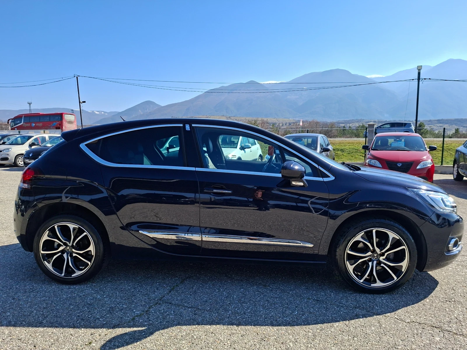 Citroen DS 4 Crossback 1, 6 hdi  - изображение 2