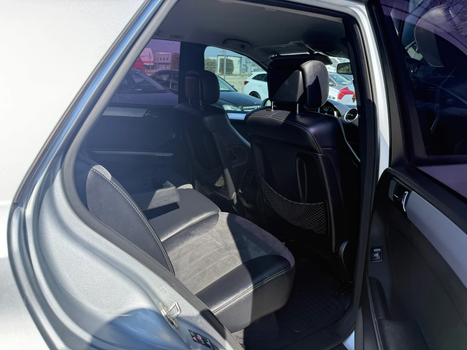 Mercedes-Benz ML 320 3.2 CDI, снимка 9 - Автомобили и джипове - 53746158