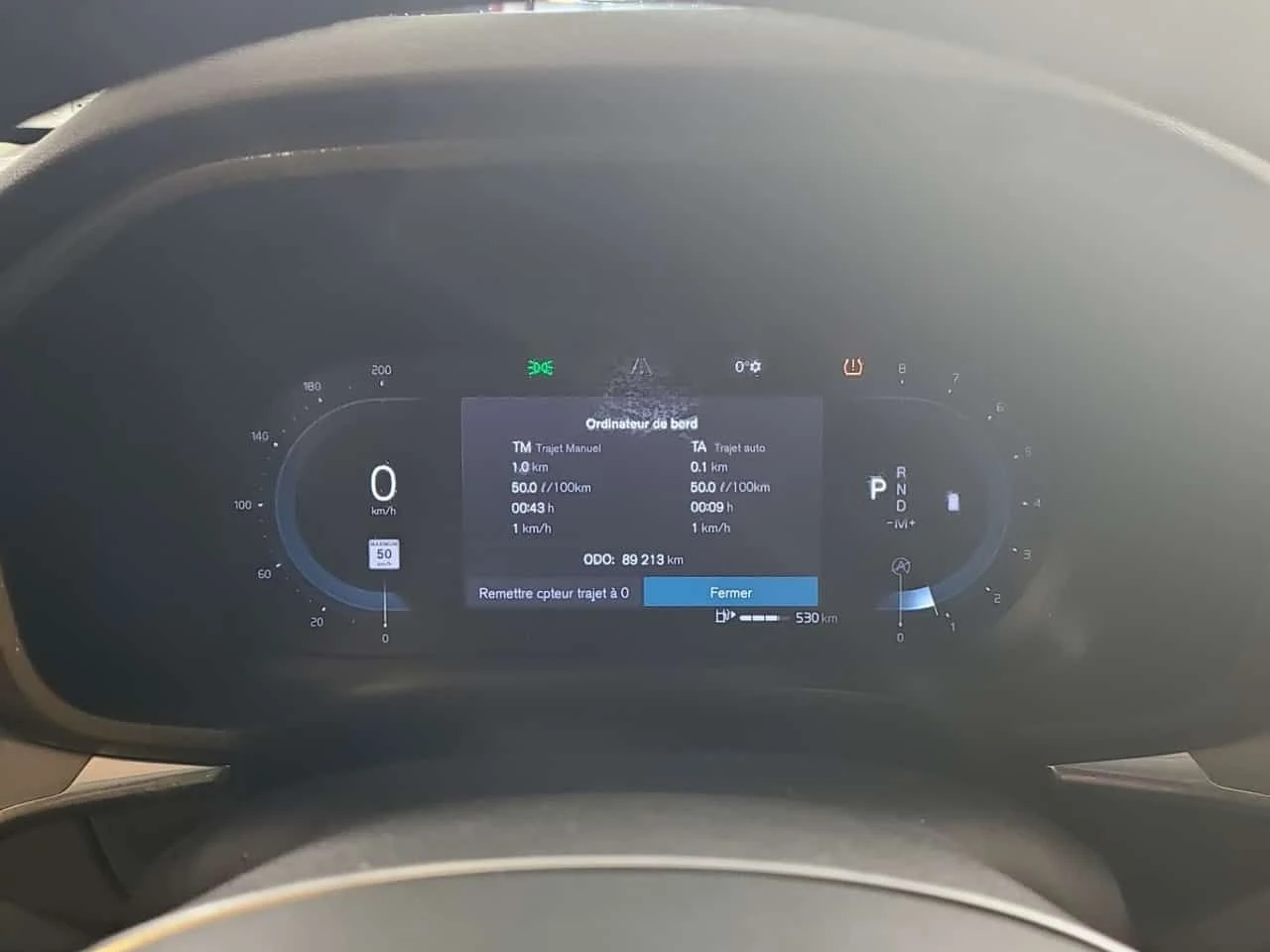 Volvo XC60 MOMENTUM  CARFAX, снимка 9 - Автомобили и джипове - 53856143