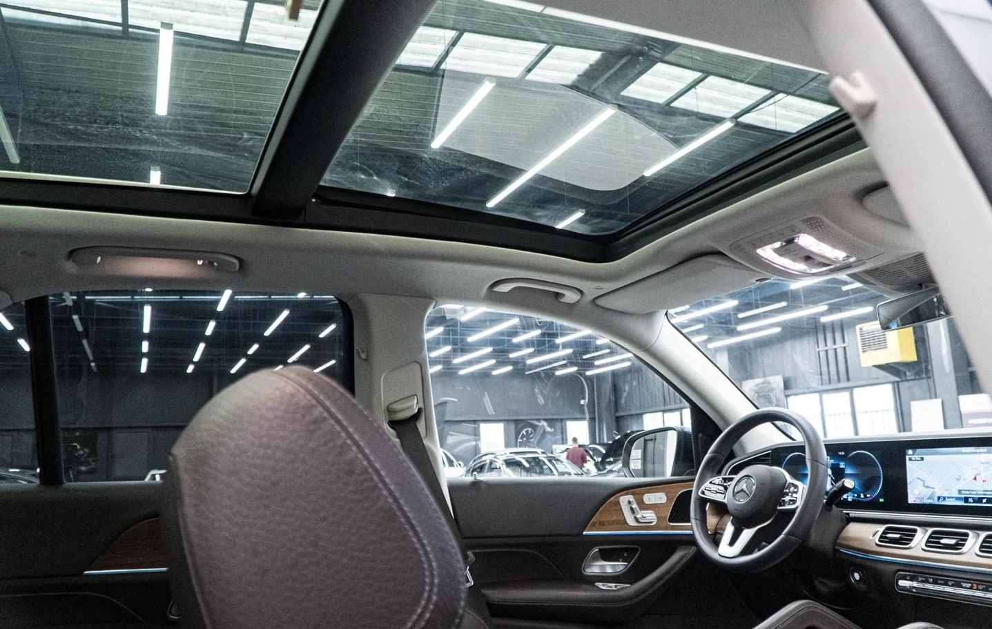 Mercedes-Benz GLE 300 d 4MATIC AMG-Line, снимка 6 - Автомобили и джипове - 54108884