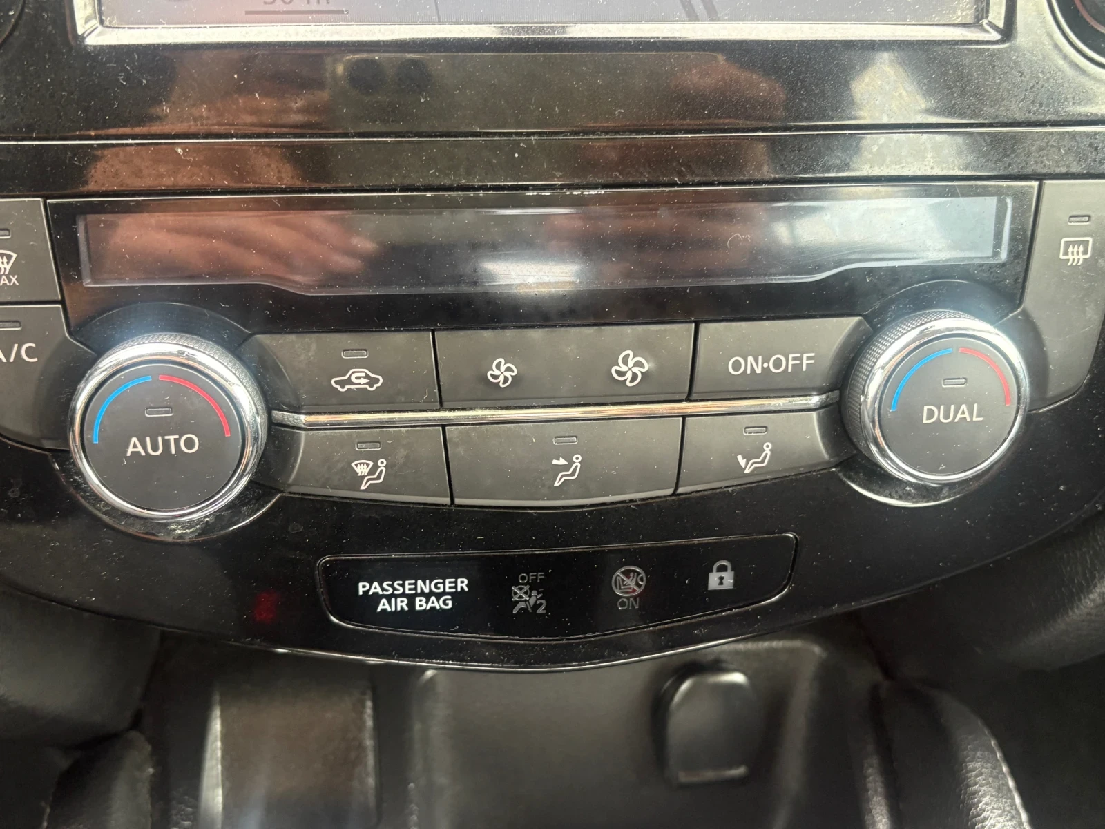 Nissan Qashqai, снимка 10 - Автомобили и джипове - 54459058