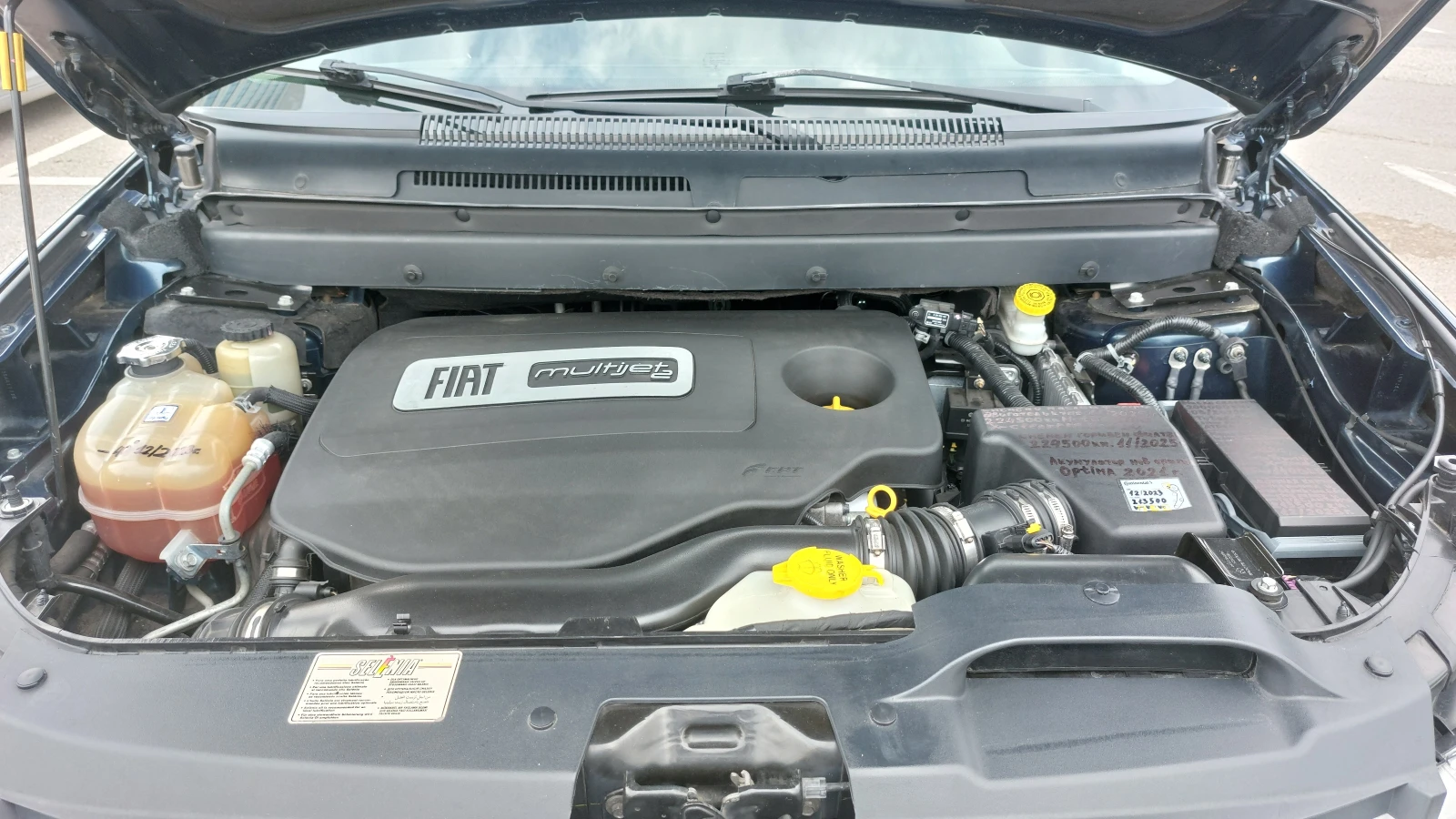 Fiat Freemont Lounge 2.0dMjet 6ск. 4x4 Camera Navi Keyless 7мес., снимка 17 - Автомобили и джипове - 54824639
