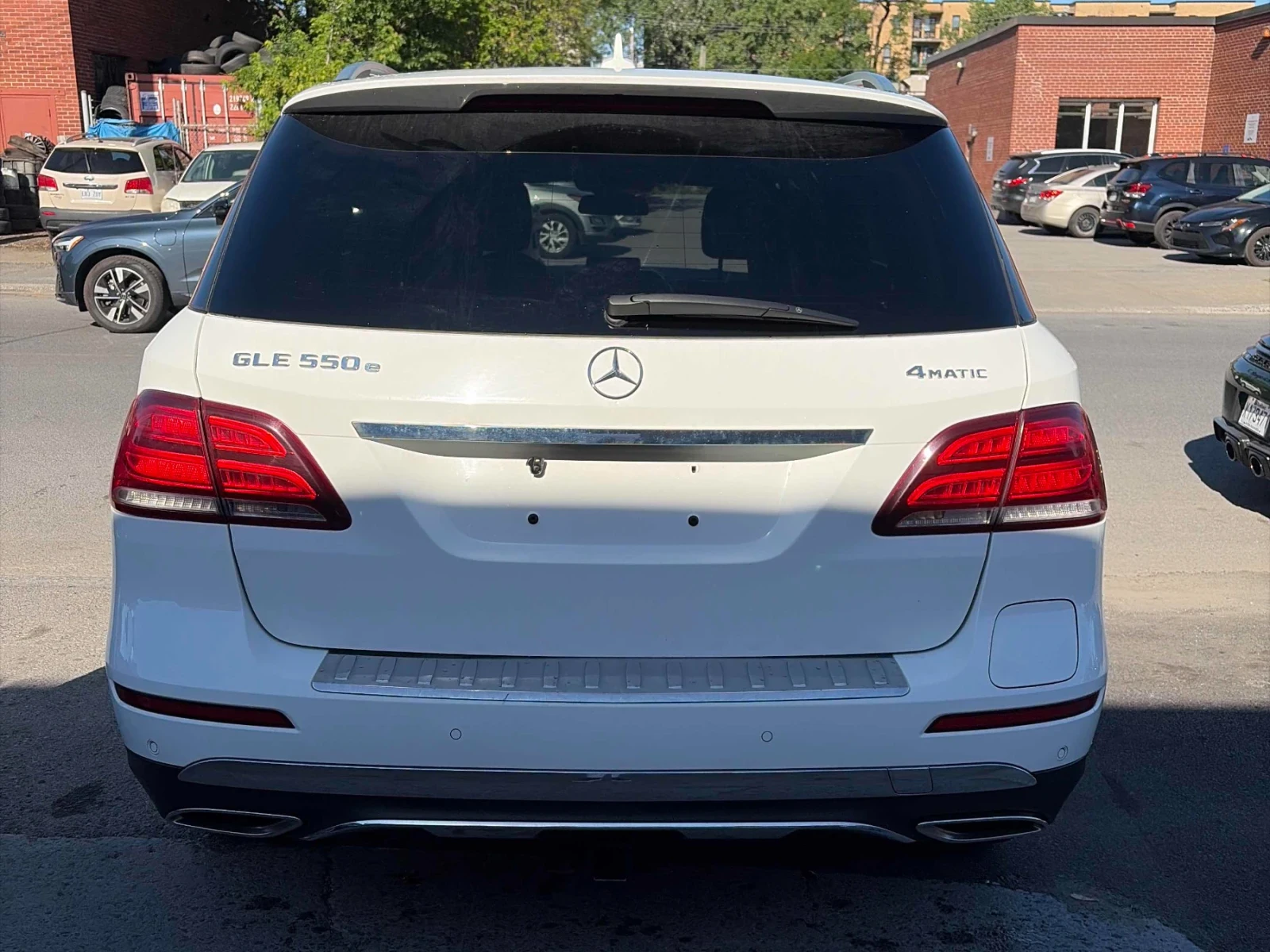 Mercedes-Benz GLE 500 GLE550e* HARMAN KARDON* KEYLESS* ПОДГРЕВ* , снимка 5 - Автомобили и джипове - 55039166