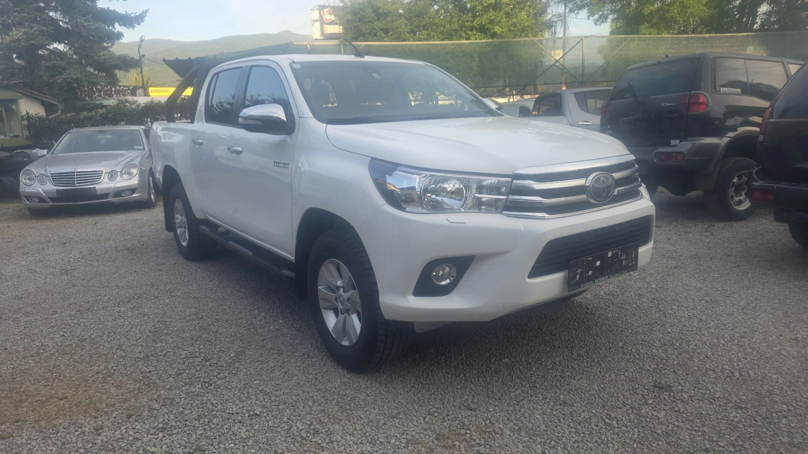 Toyota Hilux 2.4d4d 150k.s., снимка 2 - Автомобили и джипове - 55094205