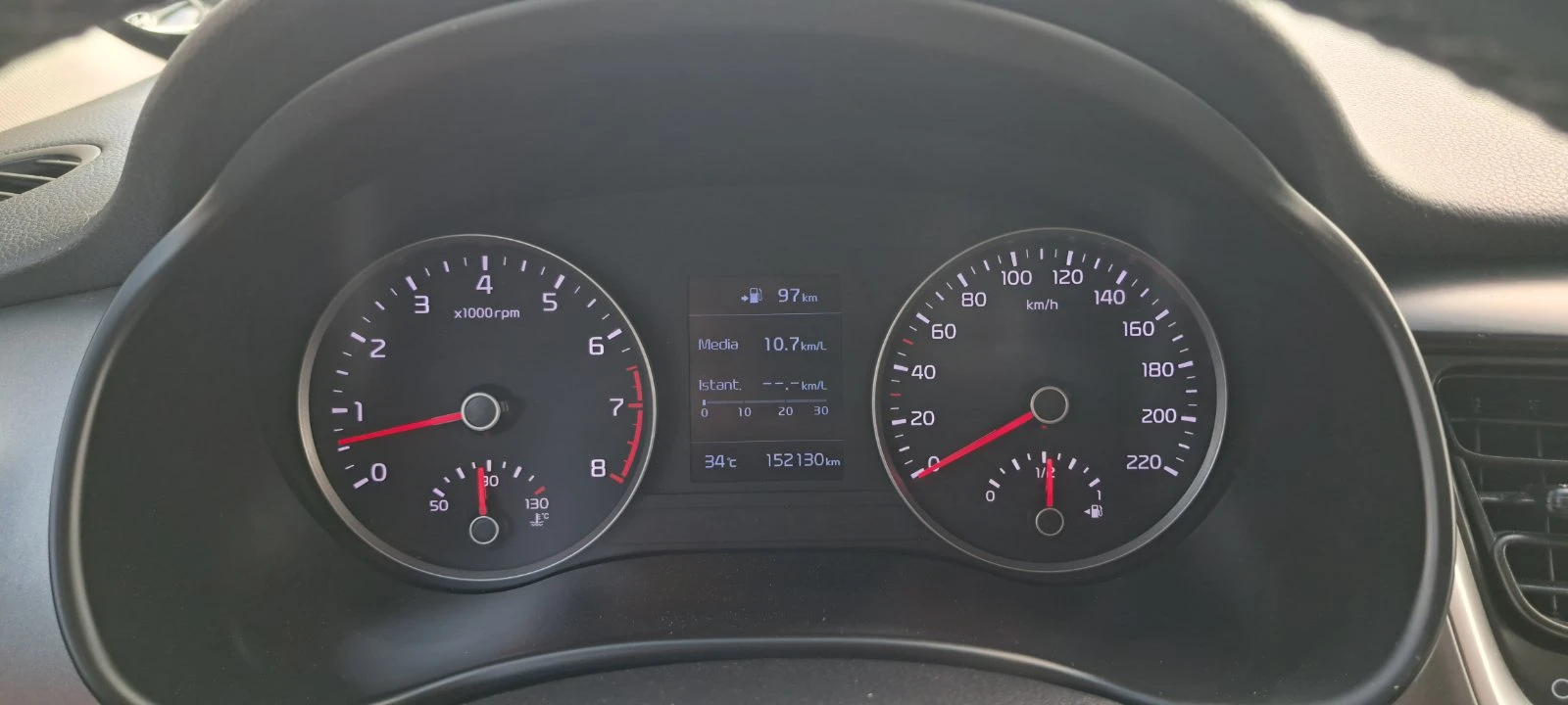 Kia Stonic 1.4i 100�� ����/��� | Mobile.bg � ����������� 11
